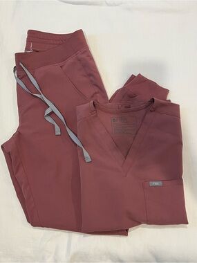FIGS Scrub Set XS/S Mauve